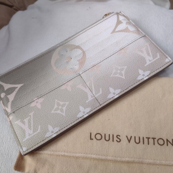 Louis Vuitton SUNSET KHAKI Slim Wallet/Purse🤎LIMITED Edition - Picture 13 of 14